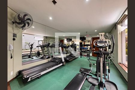 Apartamento à venda com 150m², 4 quartos e 2 vagasÁrea comum - Academia