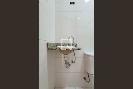 Apartamento à venda com 92m², 2 quartos e 2 vagasBanheiro da suíte