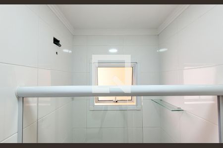 Apartamento à venda com 92m², 2 quartos e 2 vagasBanheiro da suíte