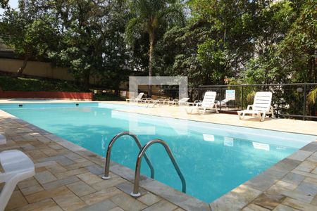 Apartamento para alugar com 50m², 2 quartos e 1 vagaÁrea comum - Piscina