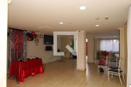 Apartamento para alugar com 50m², 2 quartos e 1 vagaÁrea comum - Salão de festas