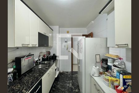 Apartamento à venda com 130m², 3 quartos e 3 vagasCozinha