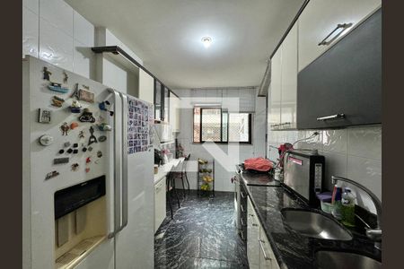 Apartamento à venda com 130m², 3 quartos e 3 vagasCozinha