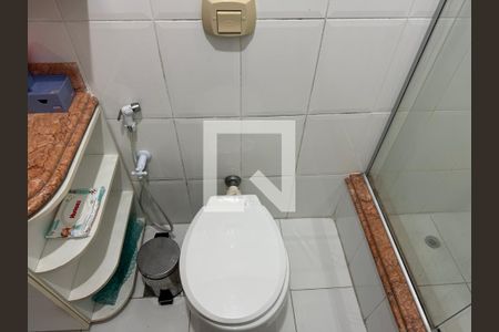 Apartamento à venda com 130m², 3 quartos e 3 vagasBanheiro Social