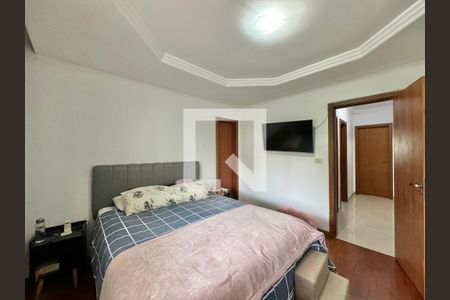 Apartamento à venda com 130m², 3 quartos e 3 vagasSuíte