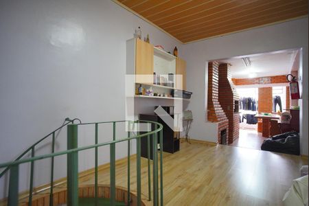 Casa à venda com 250m², 4 quartos e 1 vagaHall - Segundo Andar