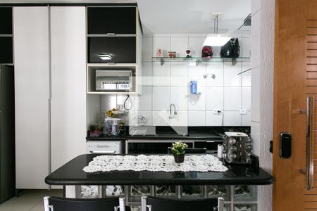 Casa de condomínio à venda com 68m², 2 quartos e 1 vaga Casa de condomínio à venda com 68m², 2 quartos e 1 vagaCozinha