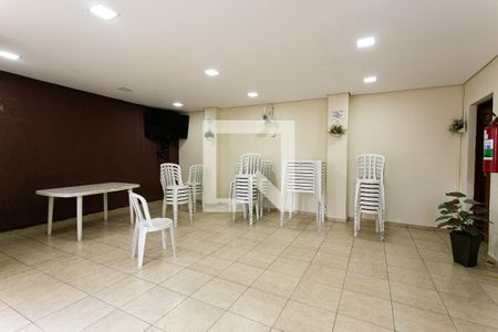 Casa de condomínio à venda com 68m², 2 quartos e 1 vaga Casa de condomínio à venda com 68m², 2 quartos e 1 vagaÁrea comum - Salão de festas