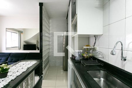 Casa de condomínio à venda com 68m², 2 quartos e 1 vaga Casa de condomínio à venda com 68m², 2 quartos e 1 vagaCozinha