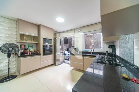 Apartamento à venda com 85m², 3 quartos e 2 vagasCozinha