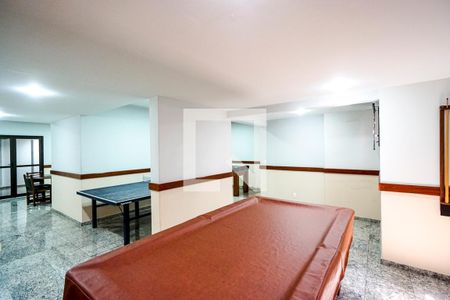 Apartamento para alugar com 122m², 3 quartos e sem vaga Apartamento para alugar com 122m², 3 quartos e sem vagaSalão de jogos