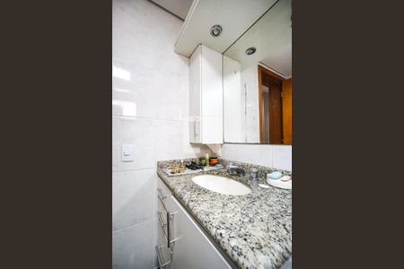 Apartamento para alugar com 122m², 3 quartos e sem vaga Apartamento para alugar com 122m², 3 quartos e sem vagaBanheiro da suíte