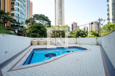 Apartamento para alugar com 122m², 3 quartos e sem vaga Apartamento para alugar com 122m², 3 quartos e sem vagaPiscina