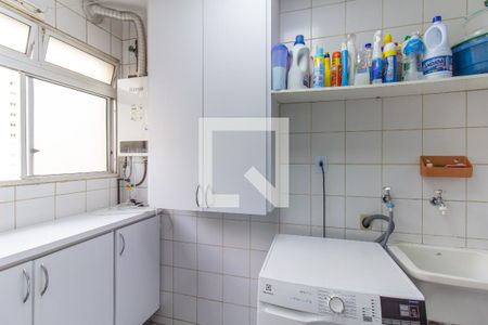 Apartamento à venda com 76m², 2 quartos e 2 vagasÁrea de Serviço