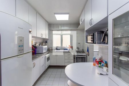 Apartamento à venda com 76m², 2 quartos e 2 vagasCozinha