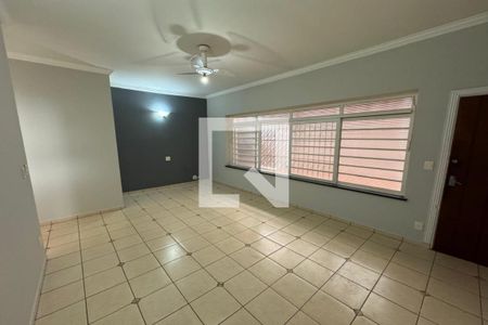 Casa para alugar com 5 quartos, 360m² em Jardim Mosteiro, Ribeirão Preto