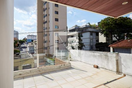 Casa à venda com 280m², 6 quartos e 2 vagasSala 2 varanda