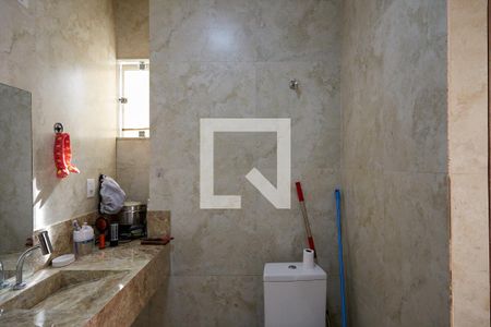 Casa à venda com 280m², 6 quartos e 2 vagasBanheiro