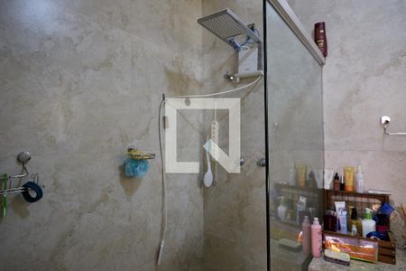 Casa à venda com 280m², 6 quartos e 2 vagasBanheiro