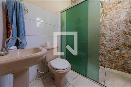 Casa à venda com 200m², 4 quartos e sem vagaCasa 2 - Banheiro