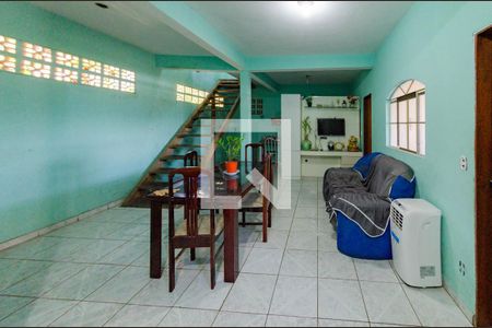 Casa à venda com 200m², 4 quartos e sem vagaCasa 2 - Sala