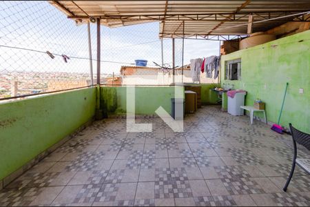 Casa à venda com 200m², 4 quartos e sem vagaCasa 2 - Varanda/Área de Serviço
