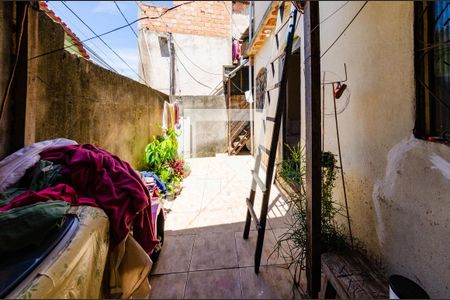 Casa à venda com 200m², 4 quartos e sem vagaÁrea de serviço