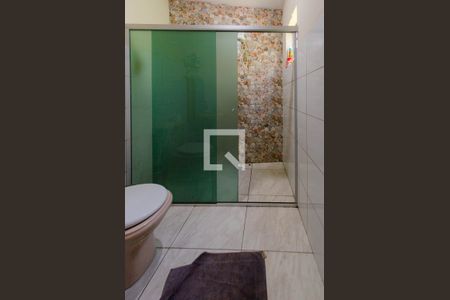 Casa à venda com 200m², 4 quartos e sem vagaCasa 2 - Banheiro