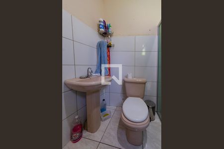 Casa à venda com 200m², 4 quartos e sem vagaCasa 2 - Banheiro