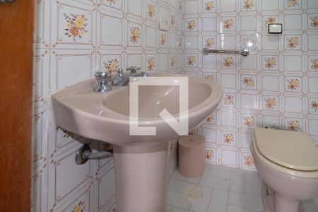 Apartamento à venda com 123m², 3 quartos e 2 vagasBanheiro