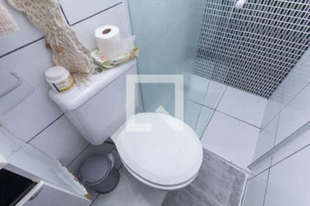 Casa à venda com 250m², 5 quartos e 2 vagasCasa 2: Banheiro da suíte 4