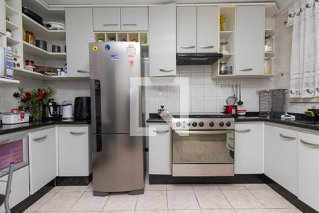 Casa à venda com 250m², 5 quartos e 2 vagasCasa 1: Cozinha