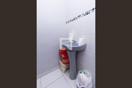 Casa à venda com 250m², 5 quartos e 2 vagasCasa 2: Banheiro 5