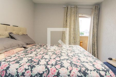 Casa à venda com 250m², 5 quartos e 2 vagasCasa 1: Quarto 3 - suíte com closet e varanda