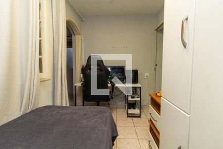 Casa à venda com 250m², 5 quartos e 2 vagasCasa 1: Quarto 2