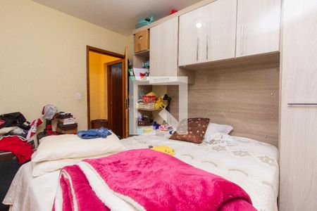 Casa à venda com 250m², 5 quartos e 2 vagasCasa 2: Quarto 4 - suíte