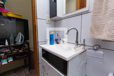 Casa à venda com 250m², 5 quartos e 2 vagasCasa 2: Banheiro da suíte 4