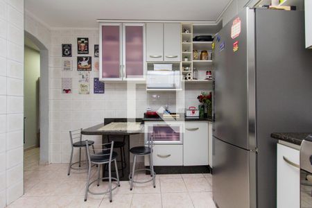 Casa à venda com 250m², 5 quartos e 2 vagasCasa 1: Cozinha
