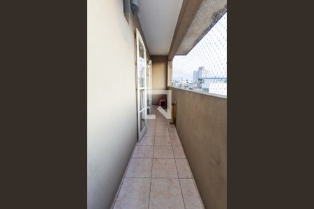 Casa à venda com 250m², 5 quartos e 2 vagasCasa 1: Varanda