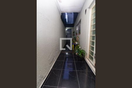 Casa à venda com 250m², 5 quartos e 2 vagasCasa 2: Corredor