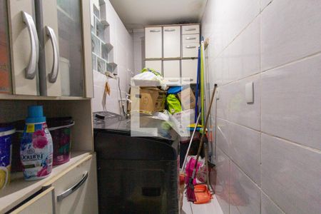 Casa à venda com 250m², 5 quartos e 2 vagasCasa 2: Área de Serviço