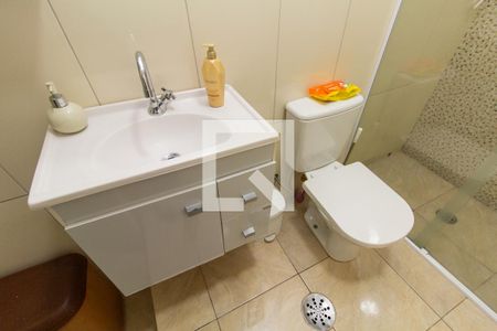 Casa à venda com 250m², 5 quartos e 2 vagasCasa 1: Banheiro 2