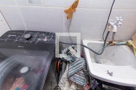 Casa à venda com 250m², 5 quartos e 2 vagasCasa 2: Área de Serviço