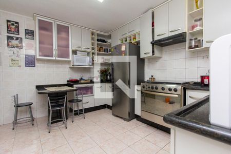 Casa à venda com 250m², 5 quartos e 2 vagasCasa 1: Cozinha
