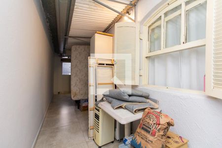 Casa à venda com 250m², 5 quartos e 2 vagasCasa 1:  Escritório