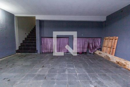 Casa à venda com 250m², 5 quartos e 2 vagasGaragem