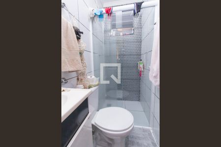 Casa à venda com 250m², 5 quartos e 2 vagasCasa 2: Banheiro da suíte 4