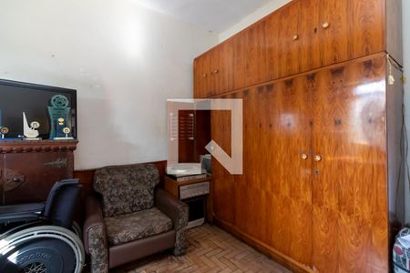 Casa à venda com 220m², 3 quartos e 3 vagasQuarto 3