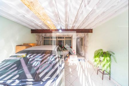 Casa à venda com 210m², 3 quartos e 2 vagasGaragem