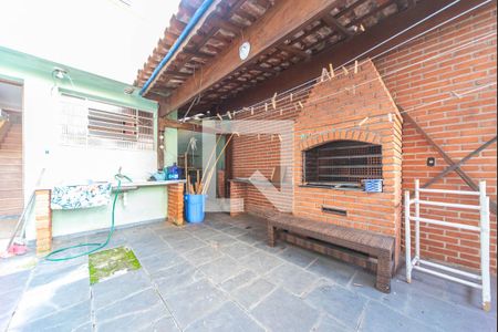 Casa à venda com 210m², 3 quartos e 2 vagasQuintal e Área Gourmet